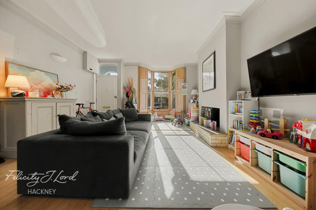 Main image of property: Walsingham Road, London E5
