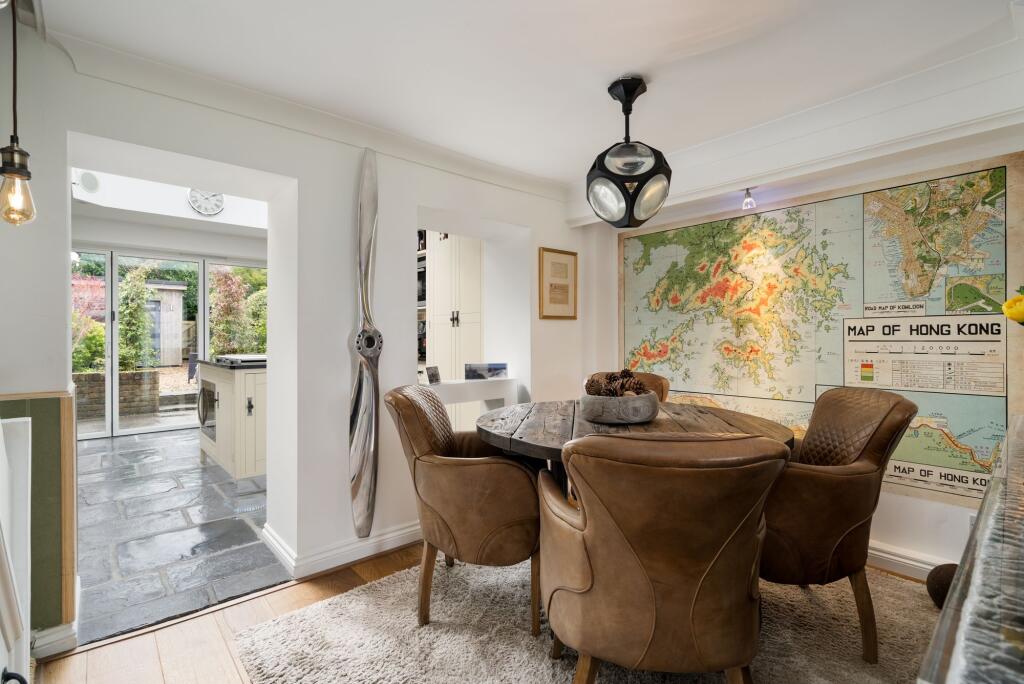 The Green, Woldingham, CR3 photo 4