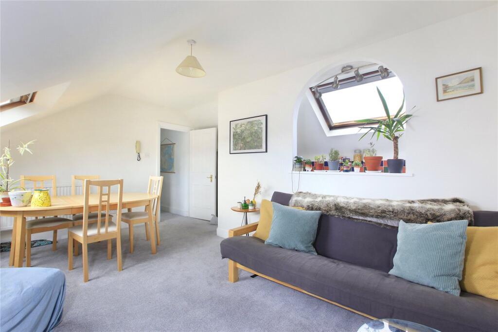 Main image of property: Tantallon Road, 
Balham, SW12
