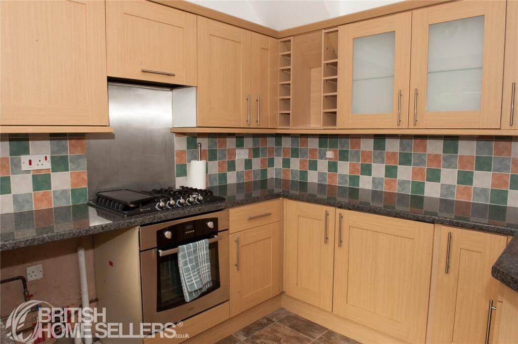 House in Doncaster, Skellow - View 2