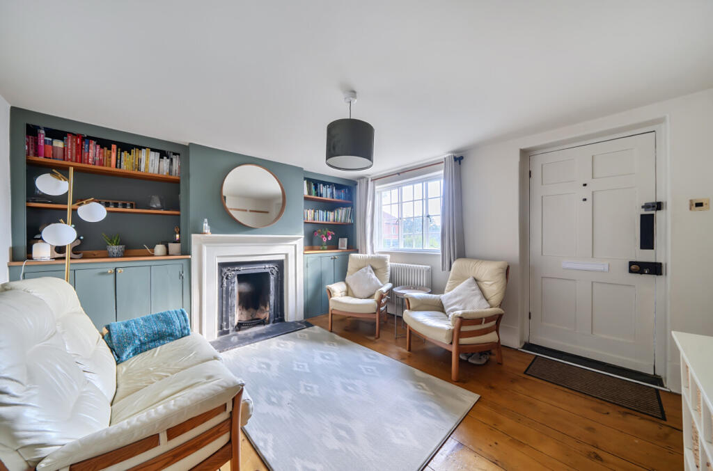 House in Waverley, Bargate Wood, Godalming - View 5