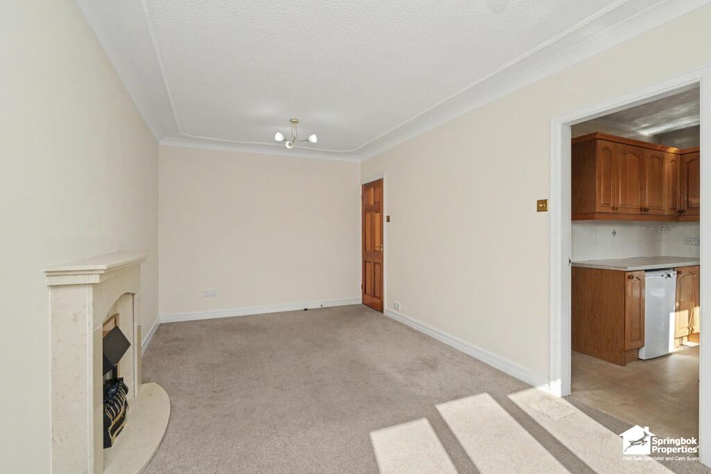 Apartment in Trafford, Greater Manchester - View 4