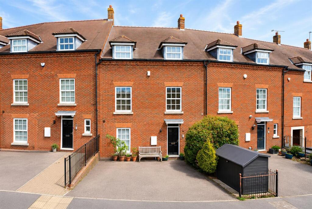 Main image of property: Goldsmith Way, St. Albans