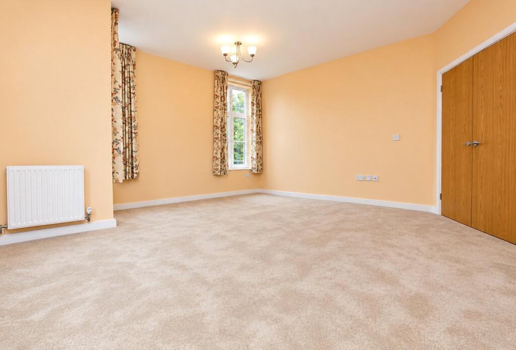 Apartment in East Hampshire, Petersfield - View 5