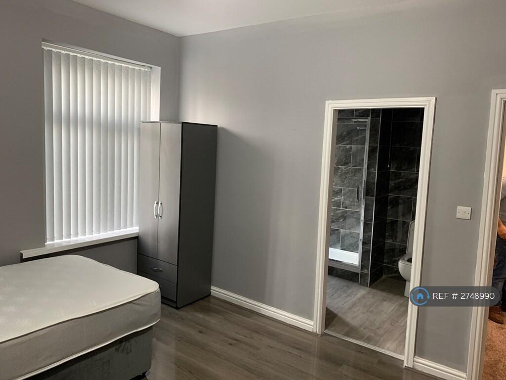 Additional image 5 of Claremont, Bradford, BD7