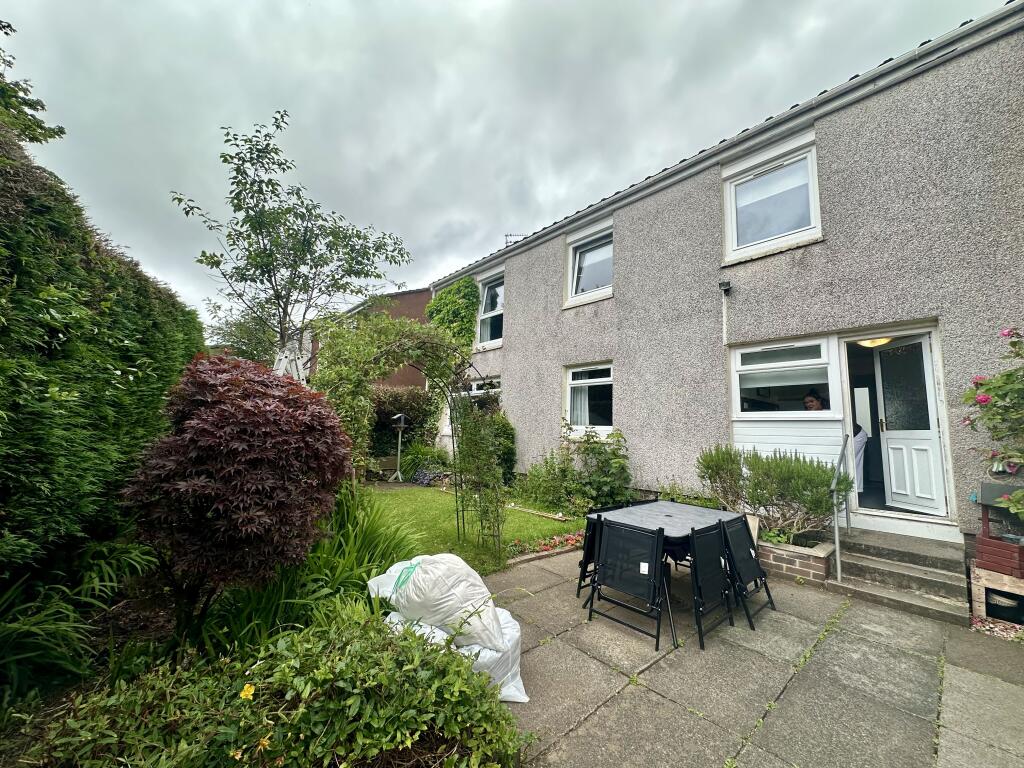 4-bed terraced on Rashiehill, Erskine, Renfrewshire, £184,995