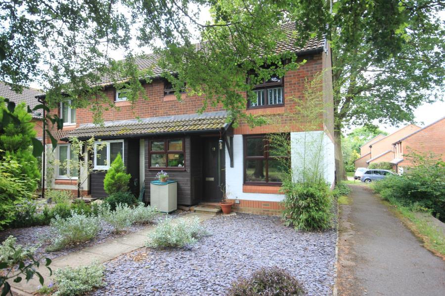 Main image of property: Goldsworth Park, Surrey, GU21