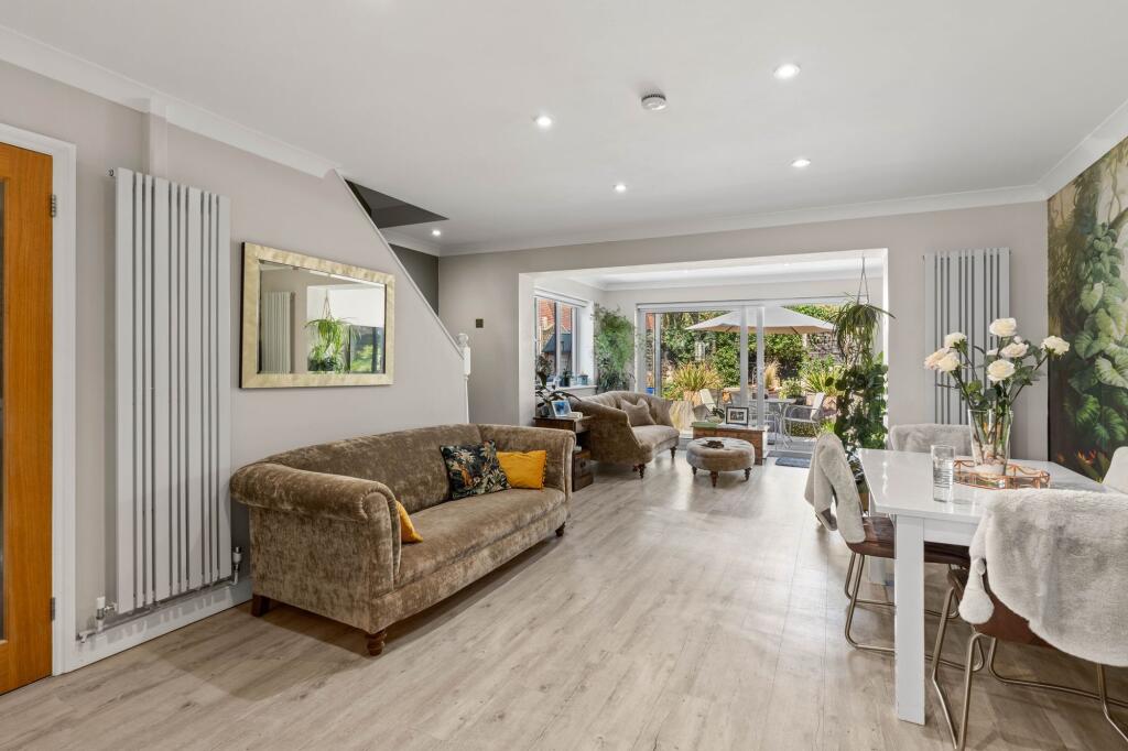 House in Chelmsford - View 2
