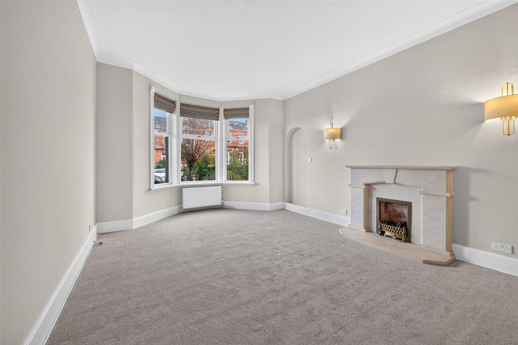 42, Deanwood Avenue, Glasgow, East Renfrewshire photo 2