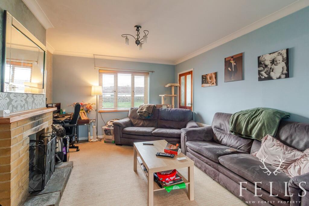 Hurst Road, Ringwood, BH24 photo 3