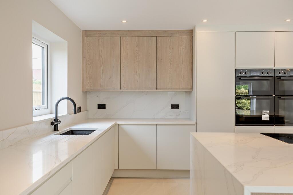 House in Baschurch, Walford Heath - More