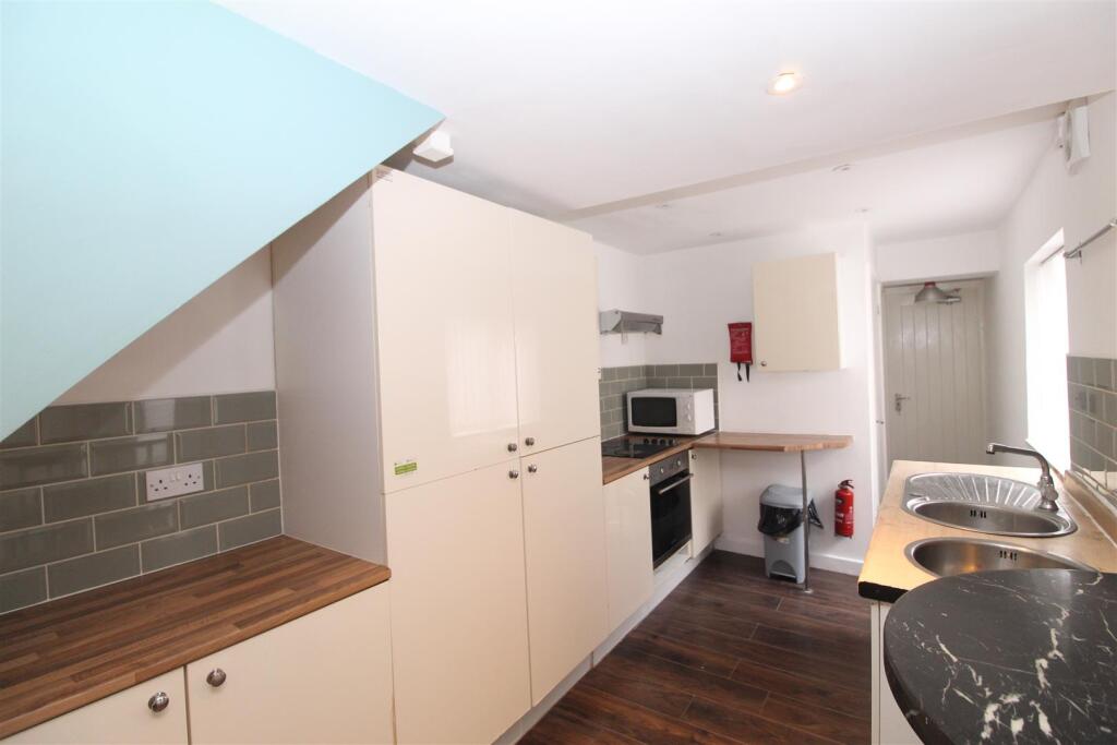 Main image of property: Rhymney Street, Cathays, Cardiff, CF24 4DL