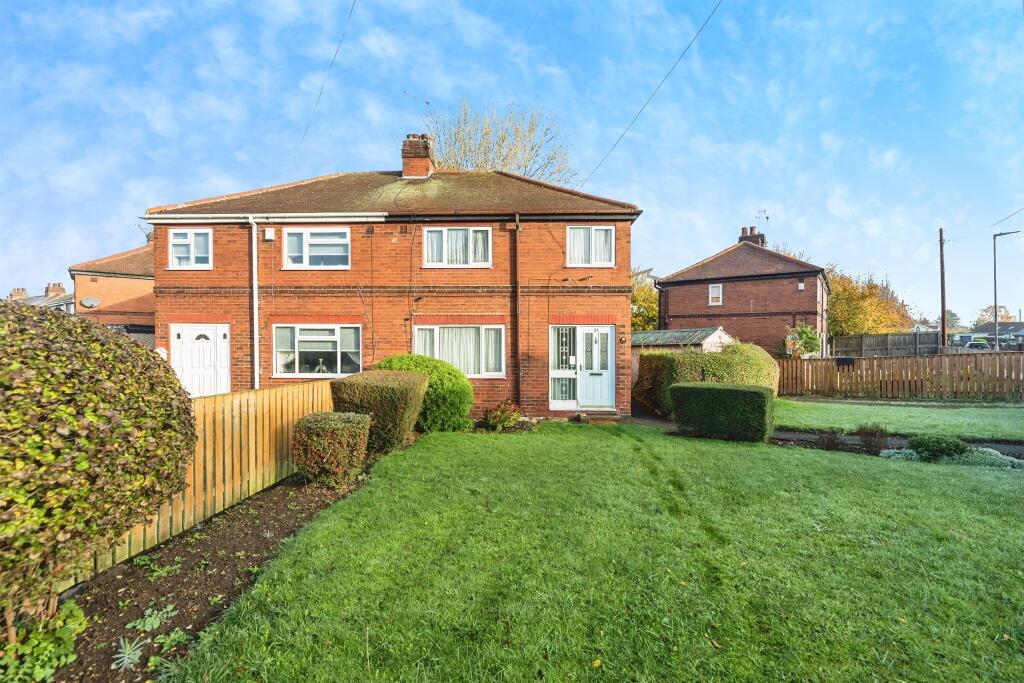 Main image of property: Mill Hill Lane, Pontefract