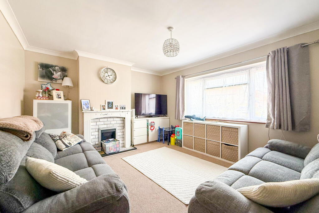 House in Brighton - View 4