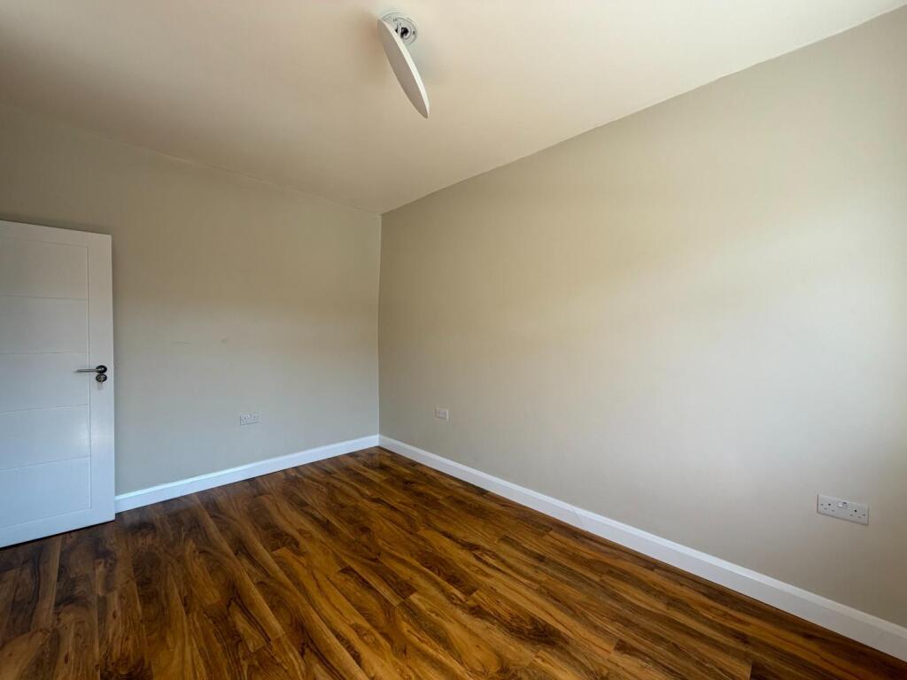 Apartment in Broxbourne, Waltham Cross - View 5