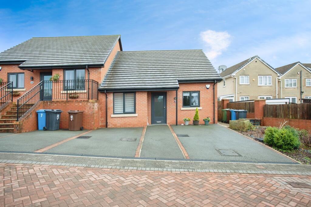 Main image of property: Springwood Gardens, High Green, Sheffield