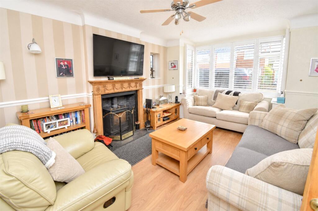 House in Wirral, Liverpool City Region - View 2
