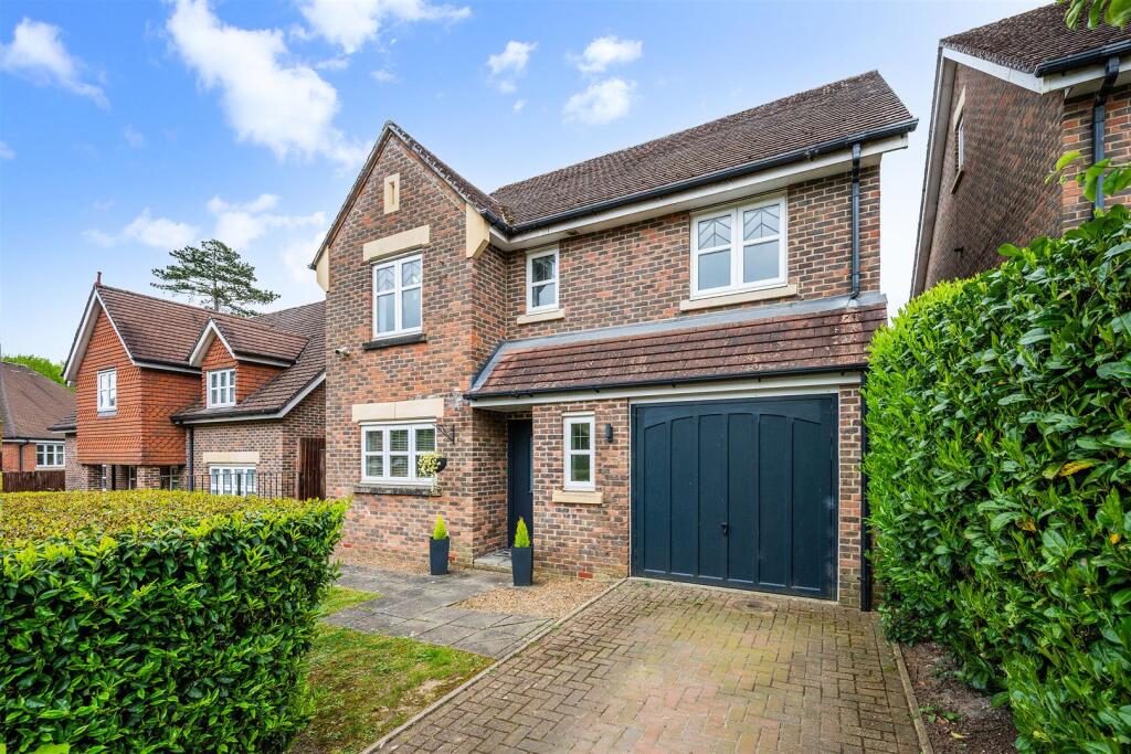 Main image of property: Water Mead, Chipstead, Coulsdon