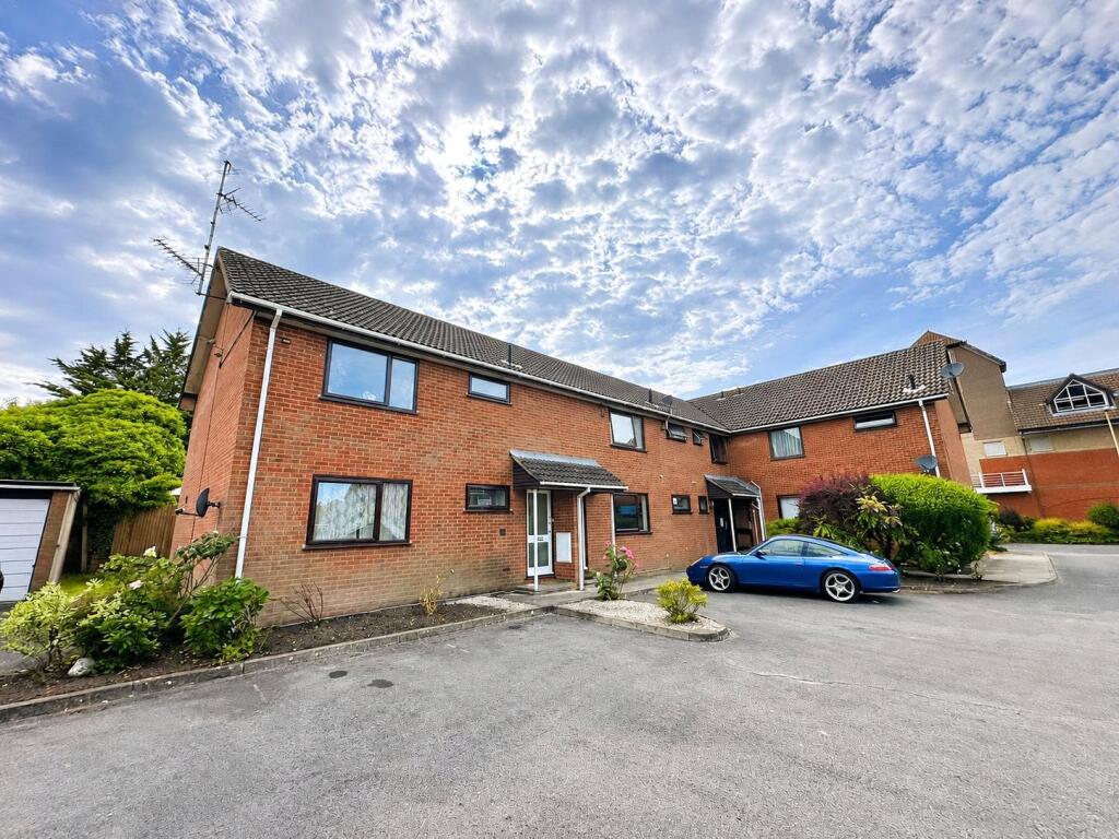 Main image of property: Albert Street, Fleet, Hampshire, GU51