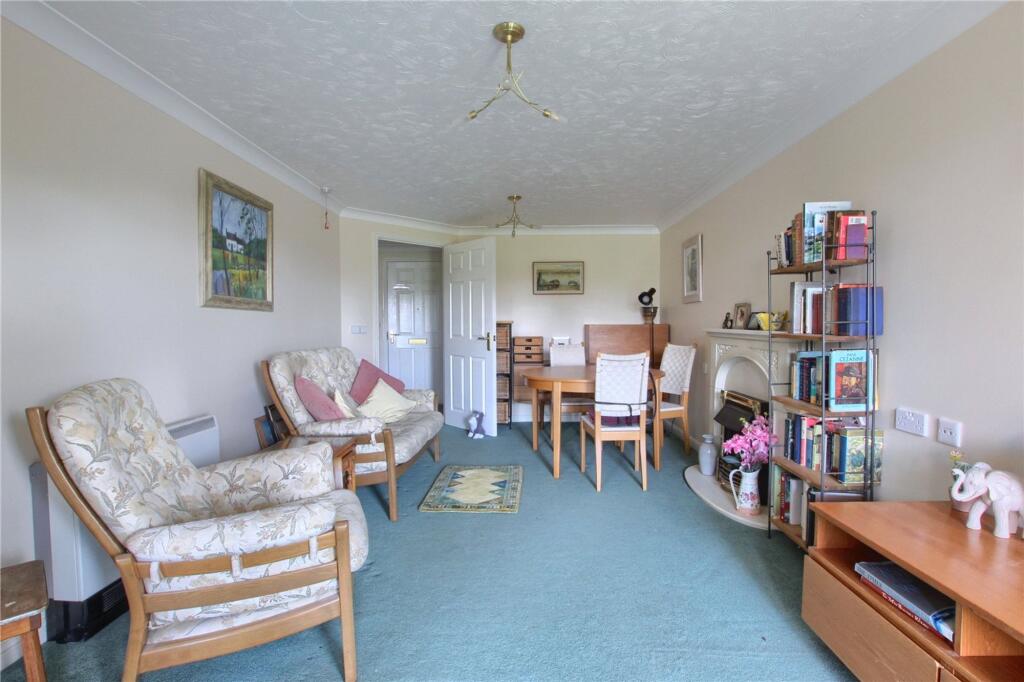 Apartment in Stockton-on-Tees - View 5