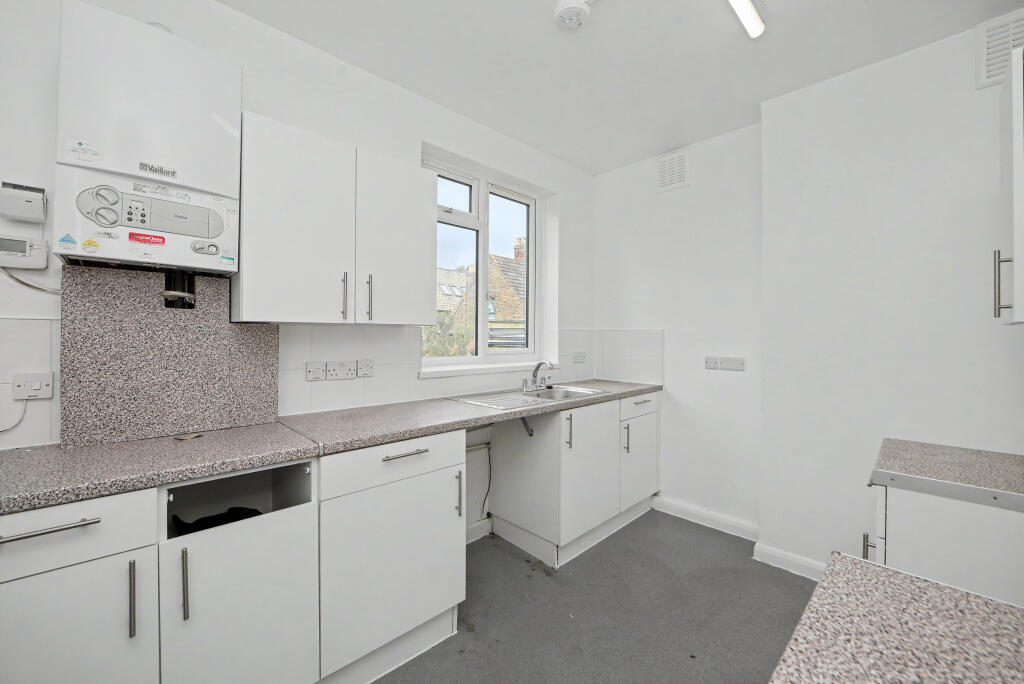 Apartment in London - View 4