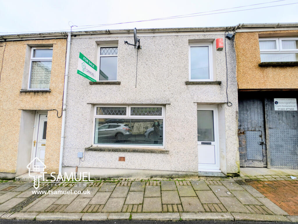 Main image of property: Duffryn Street, Mountain Ash, CF45 3NL