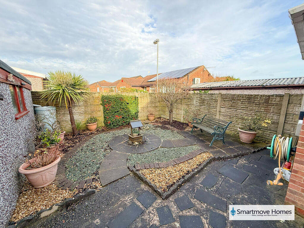 Derbyshire Drive, Westwood photo 3