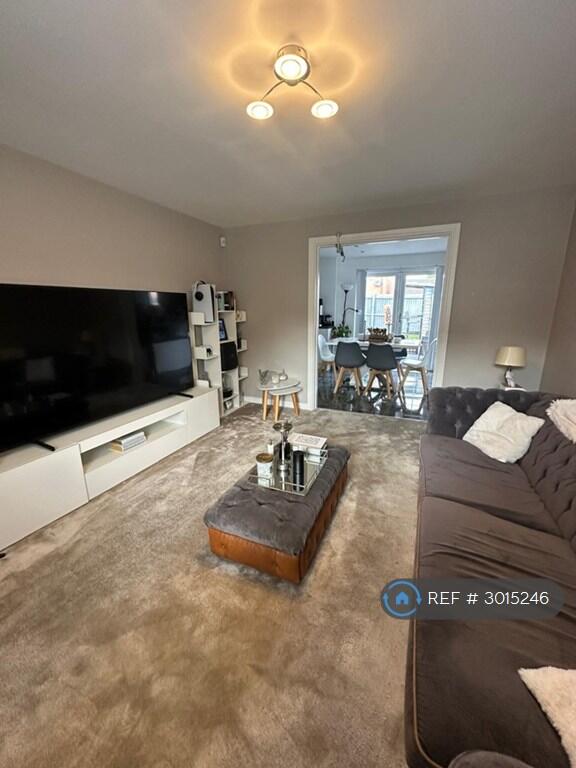 House in Stockport - View 3