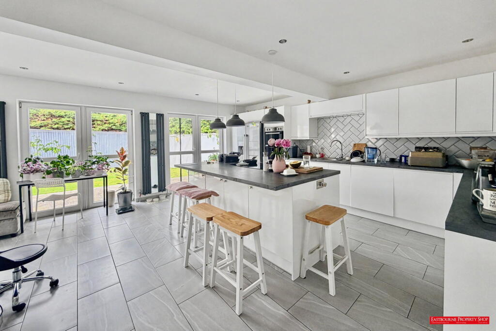 House in Eastbourne, East Sussex - View 2