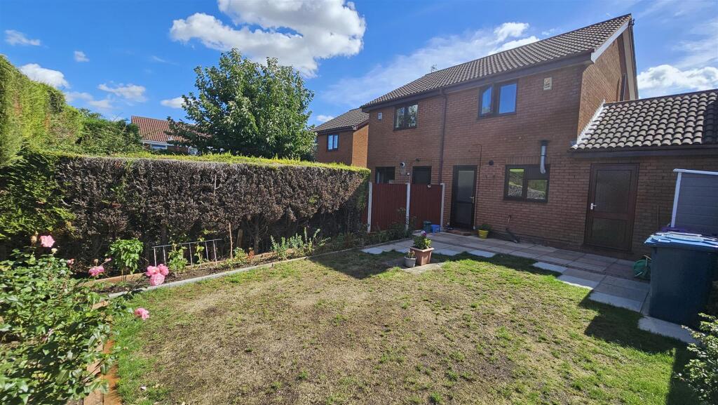 House in Rushcliffe, Romans Quarter, Bingham - View 3