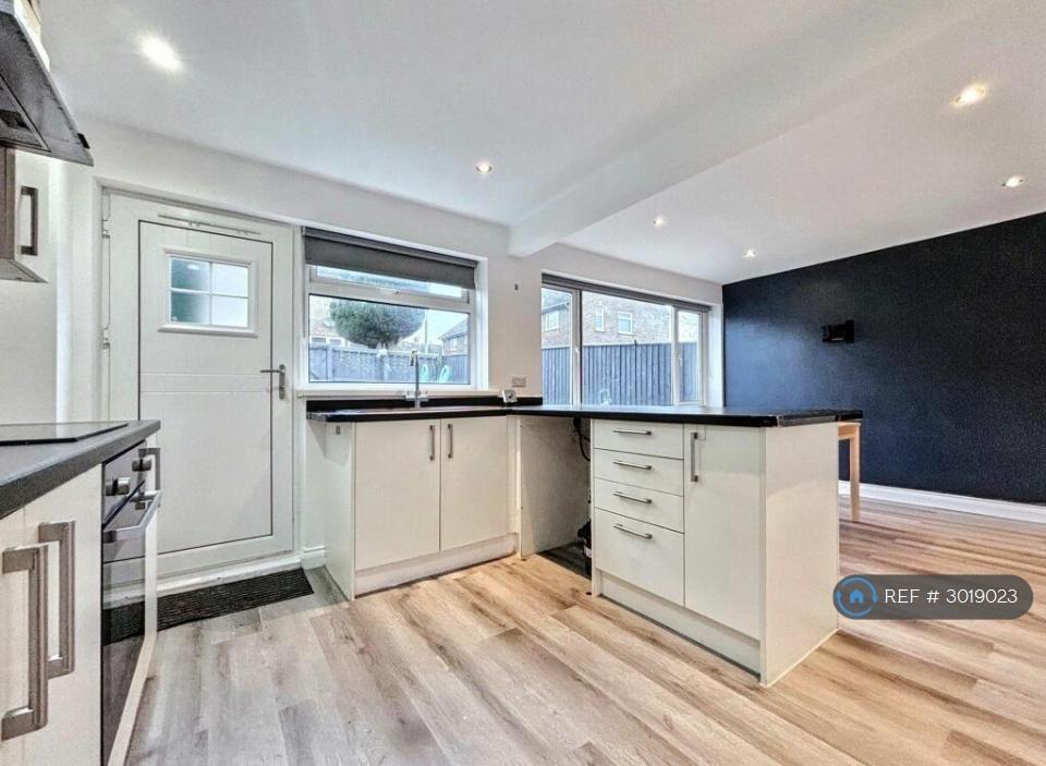 House in Durham - View 2