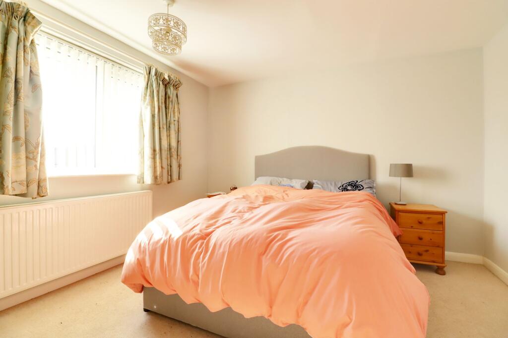 Epworth, Doncaster, DN9 photo 4