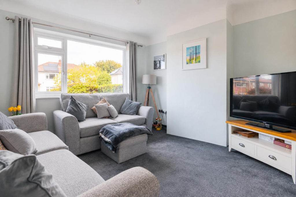 House in Neston, Little Neston - View 4