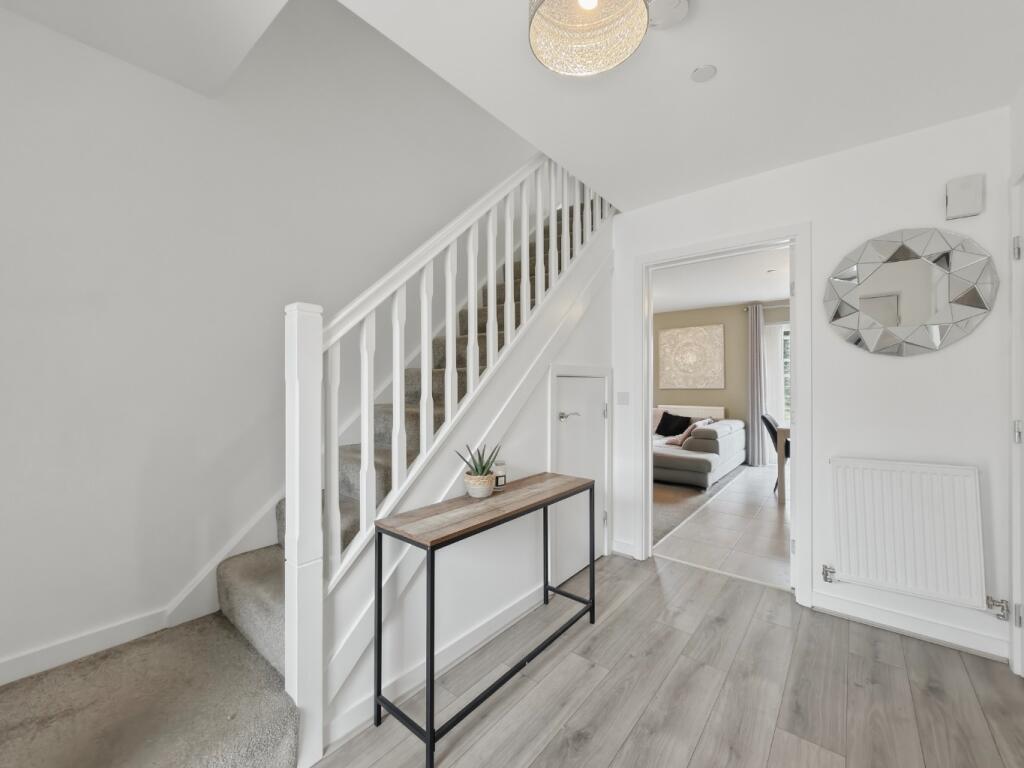 House in Cardiff, Trowbridge Green, Trowbridge - More