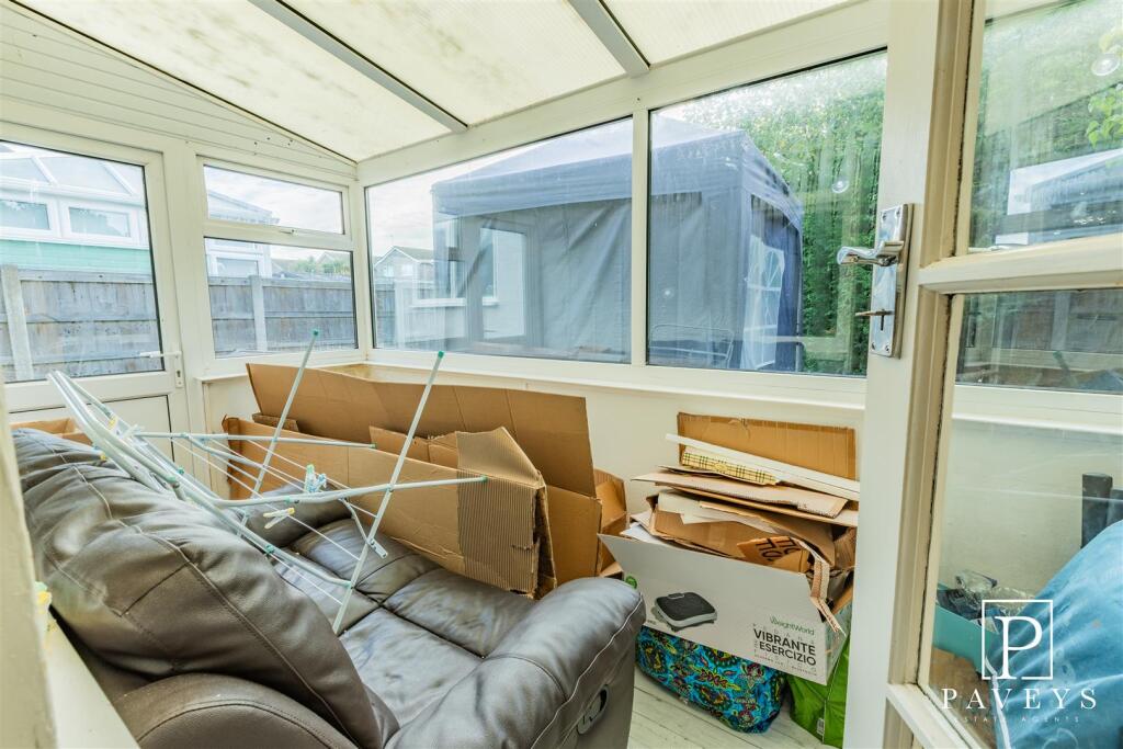 Kents Avenue, Holland-On-Sea - View 3