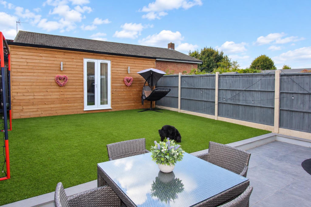 House in Stevenage - More