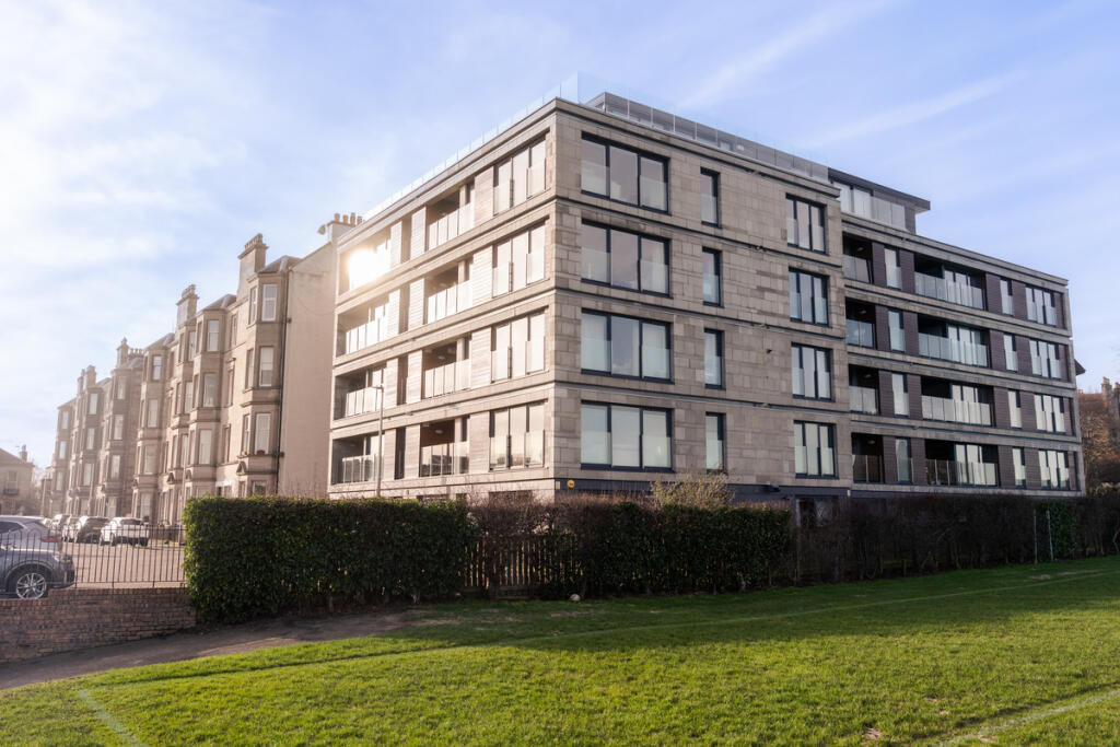 Main image of property: 14 Flat 7 Bangholm Terrace, Edinburgh, EH3