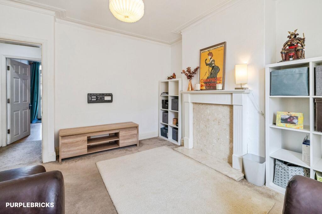House in Lincoln, St. Giles - View 3