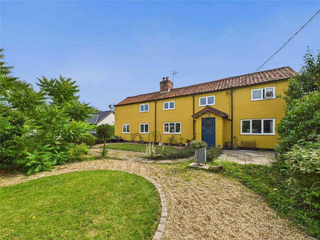 Main image of property: Curlew Green, Kelsale, Saxmundham, Suffolk, IP17