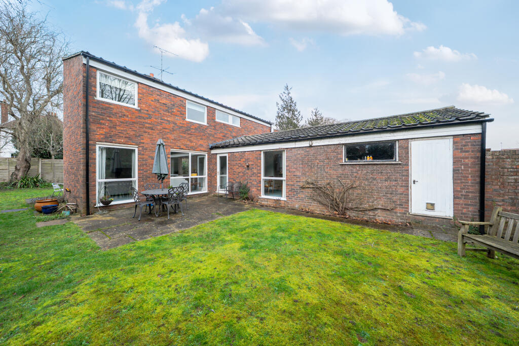 Main image of property: Turpins Green, Maidenhead, SL6