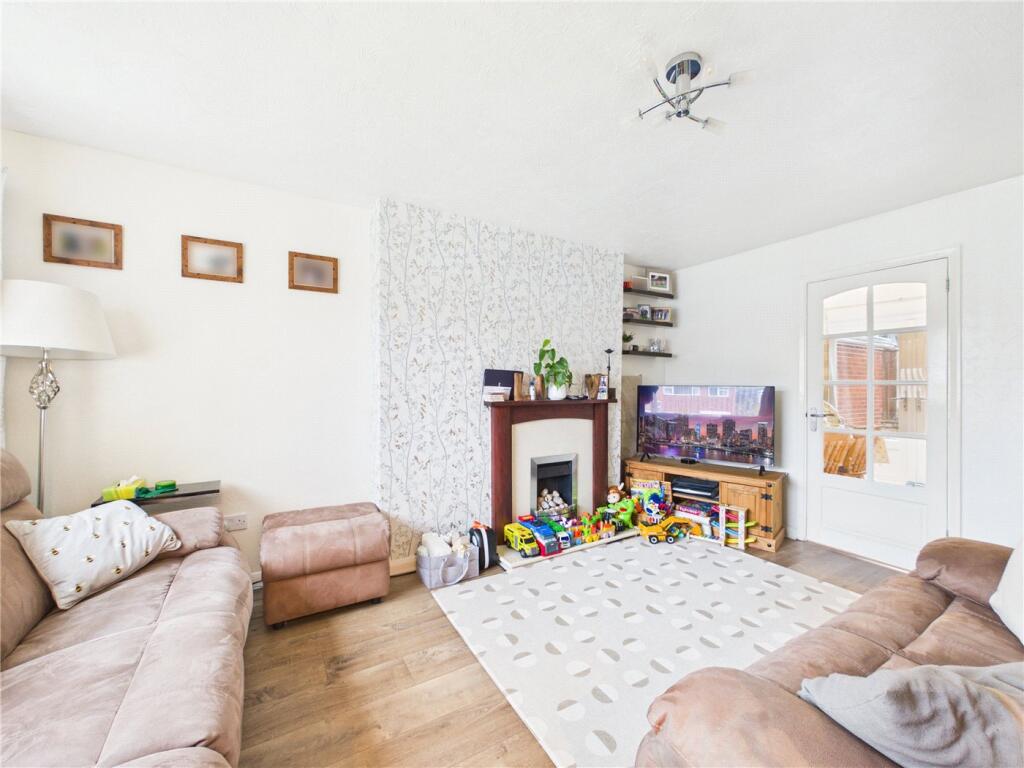 House in Exeter - View 3