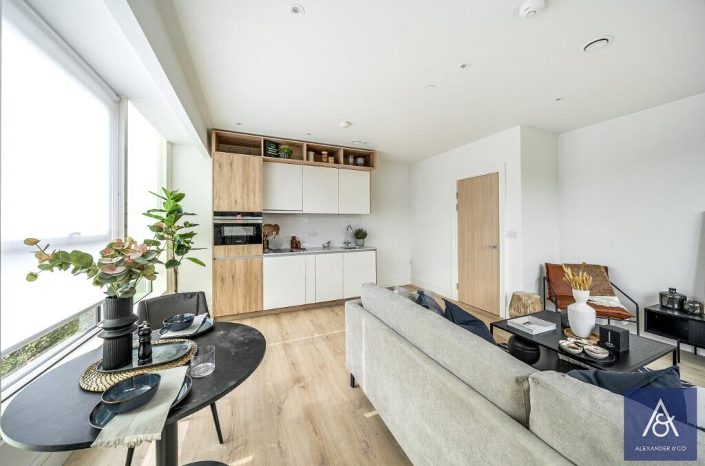Apartment in Hemel Hempstead - View 4