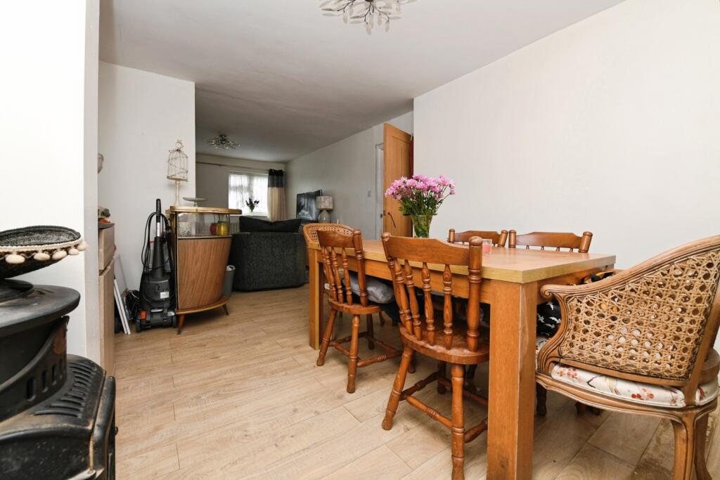 House in Uttlesford, Thaxted - View 4