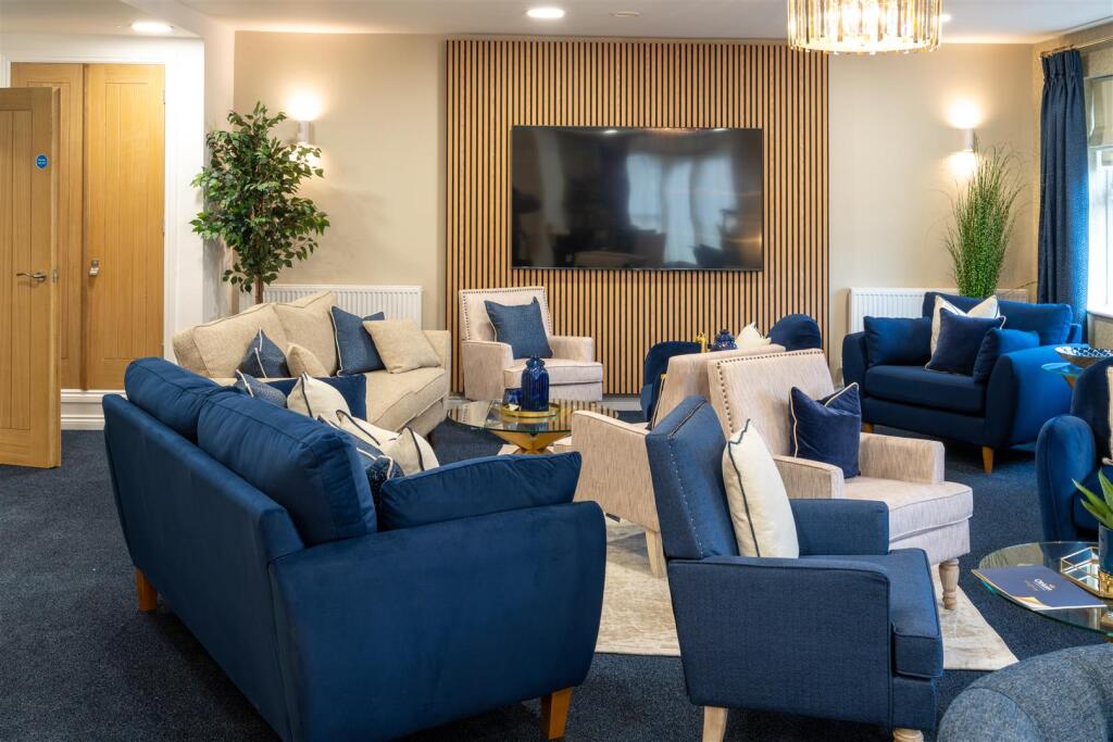Apartment in Sheffield - View 4