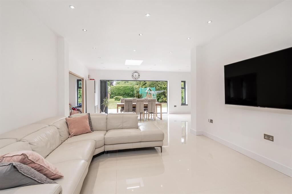 Additional image 9 of Silhill Hall Road, Solihull, B91