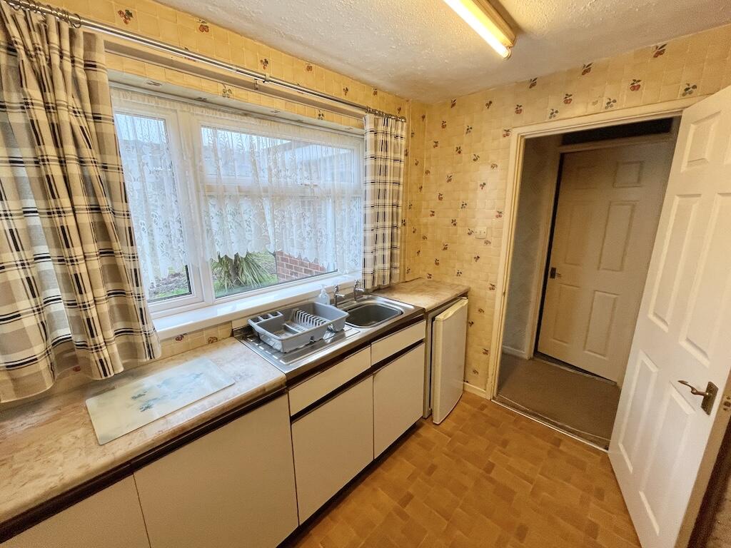 House in Sandwell, West Midlands - View 5