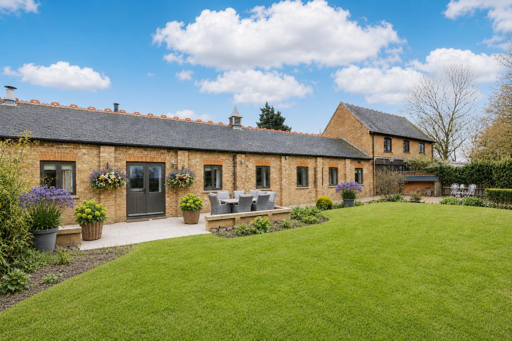 Main image of property: Woolscott, Rugby, CV23