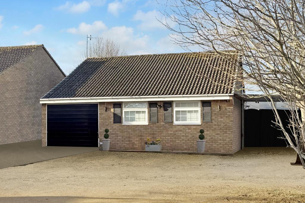 Main image of property: Whitecastle, Toothill, Swindon, SN5