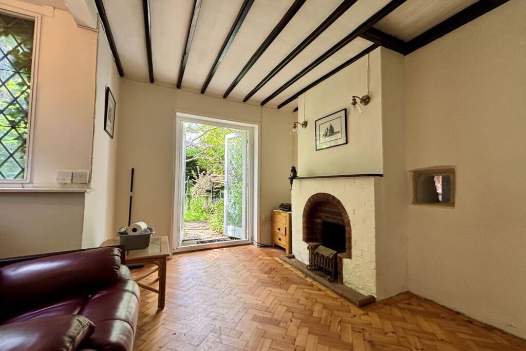 Cherry Tree Cottage, Wickhurst Lane, Broadbridge Heath, Horsham, West Sussex, RH12 3LU photo 4
