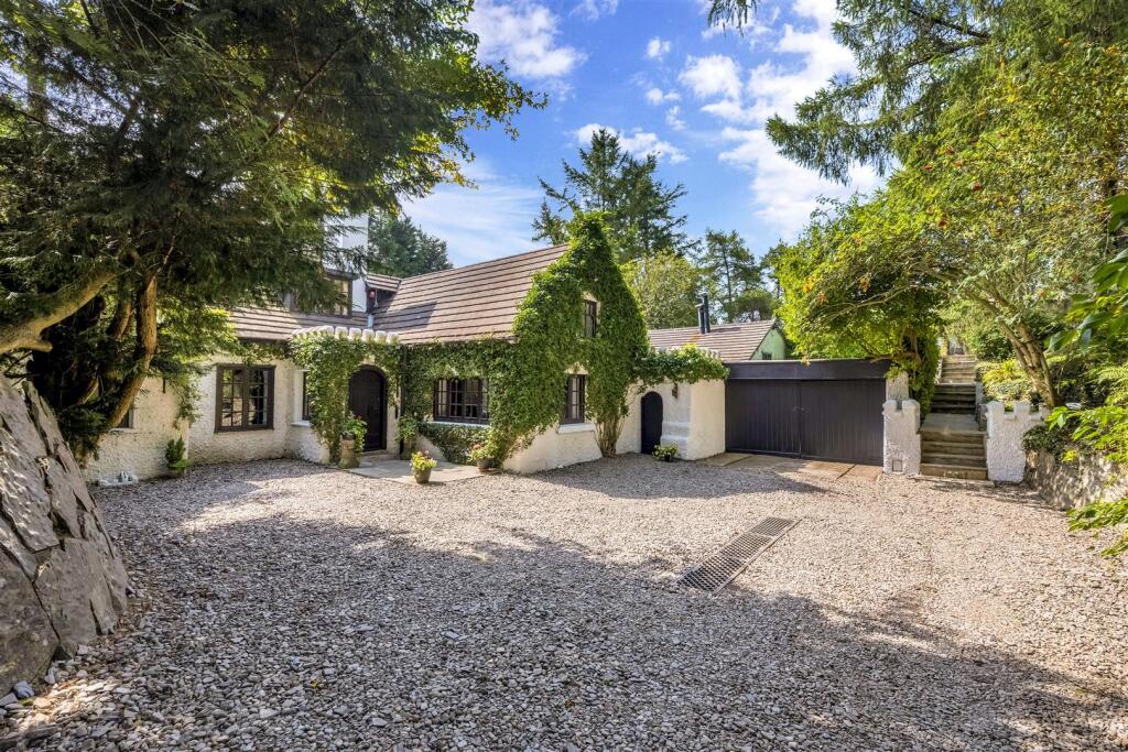 Main image of property: Nantyr, Glyn Ceiriog.